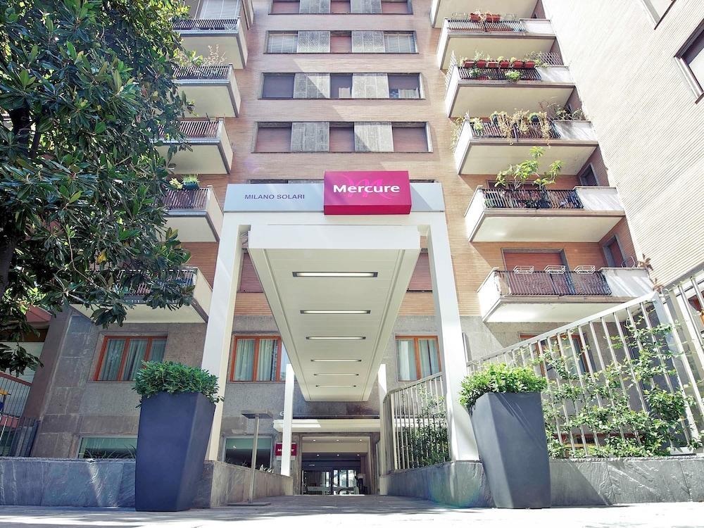 Hotel Mercure Milano Solari Bagian luar foto
