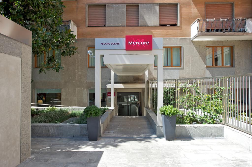 Hotel Mercure Milano Solari Bagian luar foto